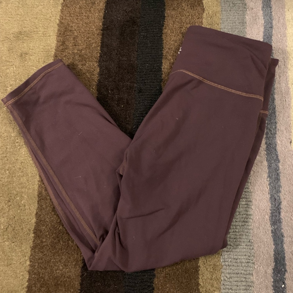 Athleta Cropped Leggings